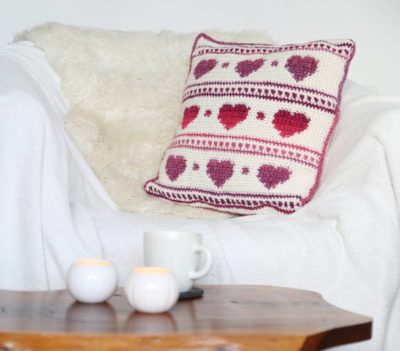 Crochet pattern hygge heart cushion cover