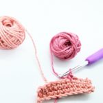 Step-by-step color change tutorial for intarsia crochet - Crochet Cloudberry