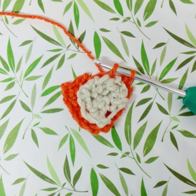 Crochet Fox Brooch - Free Crochet Pattern - Crochet Cloudberry