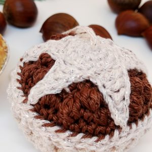 Crochet Mince Pie Christmas Bauble - Free Crochet Pattern - Crochet Cloudberry