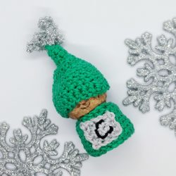 Champagne Cork Gnome - Free Crochet Pattern - Crochet Cloudberry