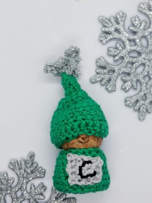 Champagne Cork Gnome - Free Crochet Pattern - Crochet Cloudberry