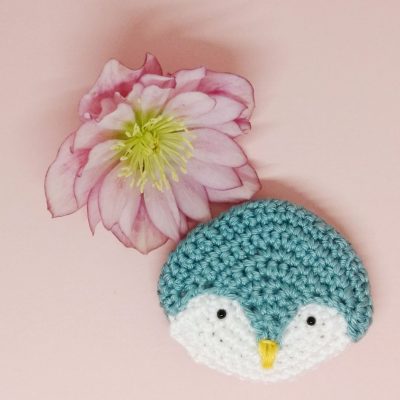 Penguin Brooch - Free Crochet Pattern - Crochet Cloudberry