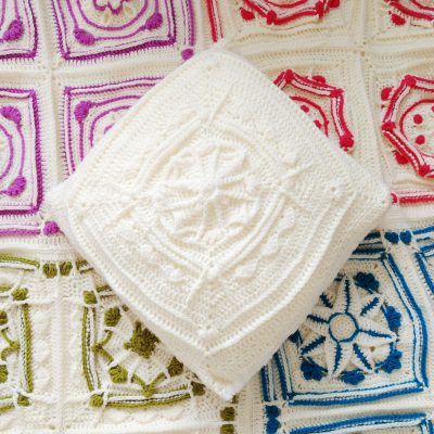 Winter Jewels Cushion Cover - Free Crochet Pattern