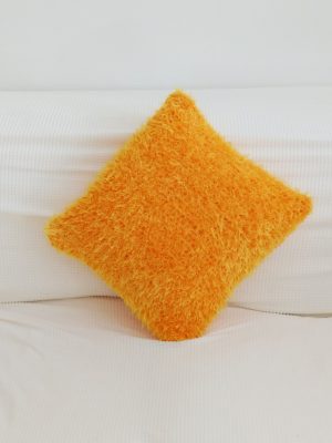 Easy Shaggy Cushion Cover - Free How To Crochet Pattern