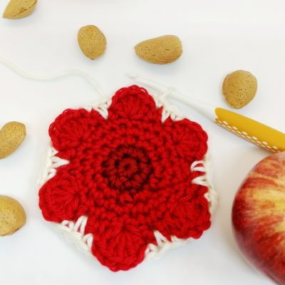 Poppy and Corn Granny Square - free crochet pattern - crochet cloudberry