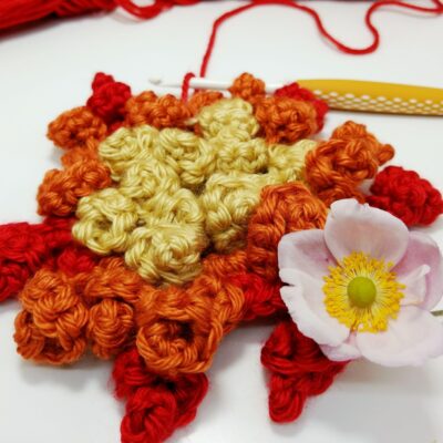 Chysanthemum Granny Square - Free Crochet Pattern