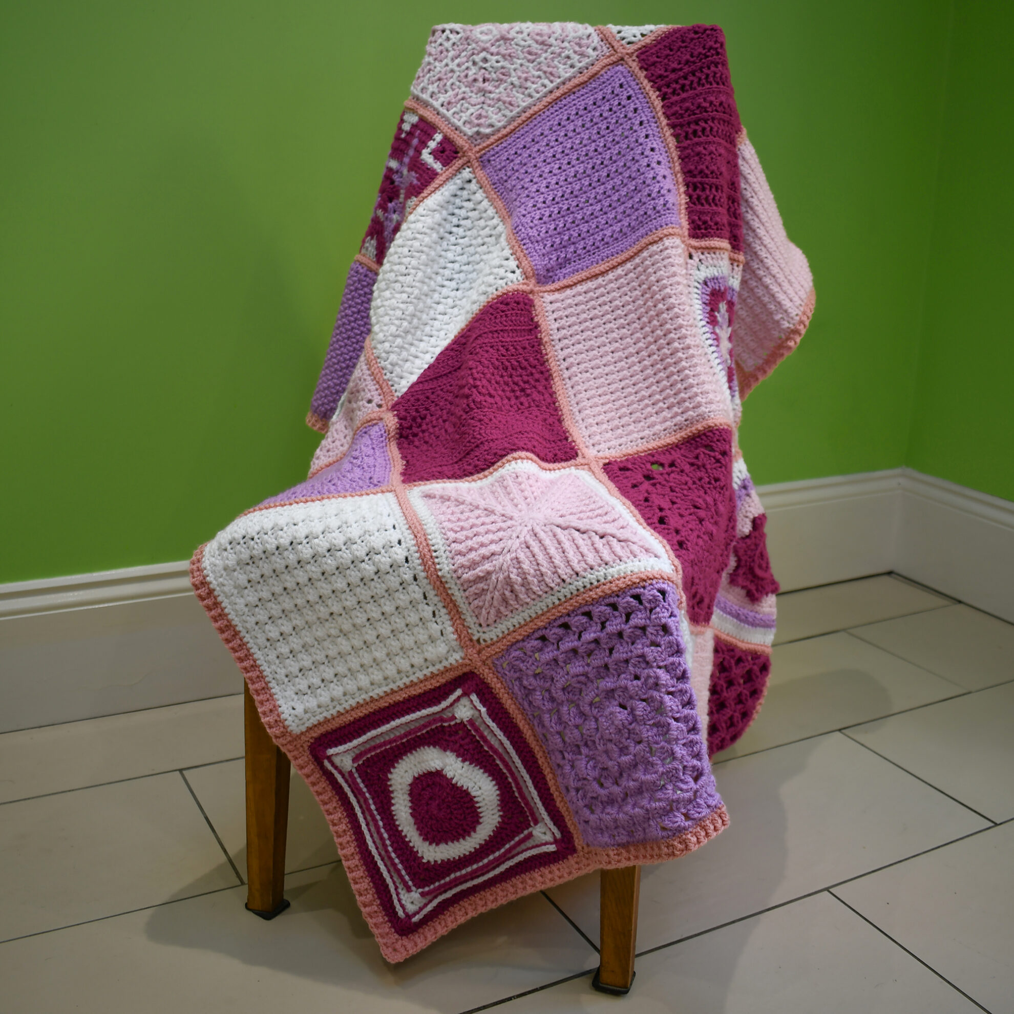 Sun and stars – free granny square pattern – Crochet Cloudberry
