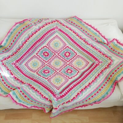 2022 Crochet Blanket - free crochet pattern - Crochet Cloudberry