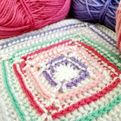 2023 Crochet Blanket - free crochet pattern - June Granny Square - Crochet Cloudberry